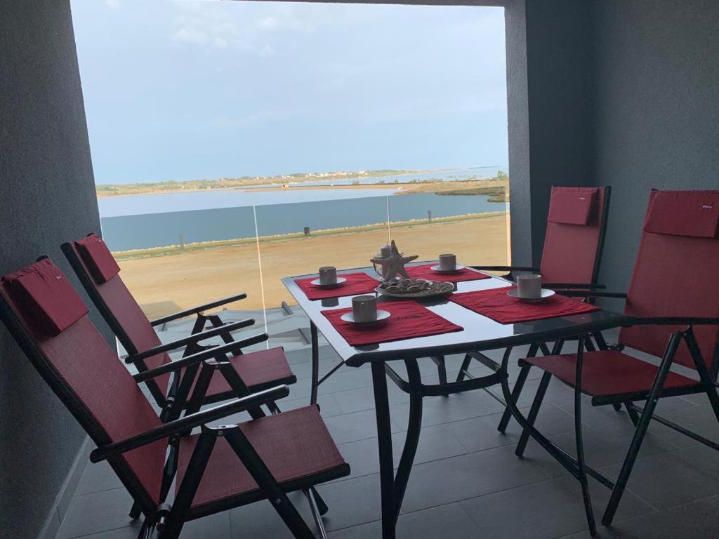 Apartmani Sunside Nin Exteriör bild