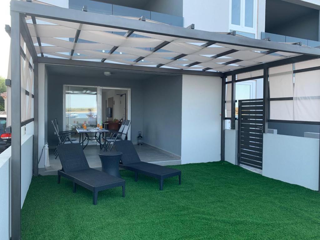 Apartmani Sunside Nin Exteriör bild