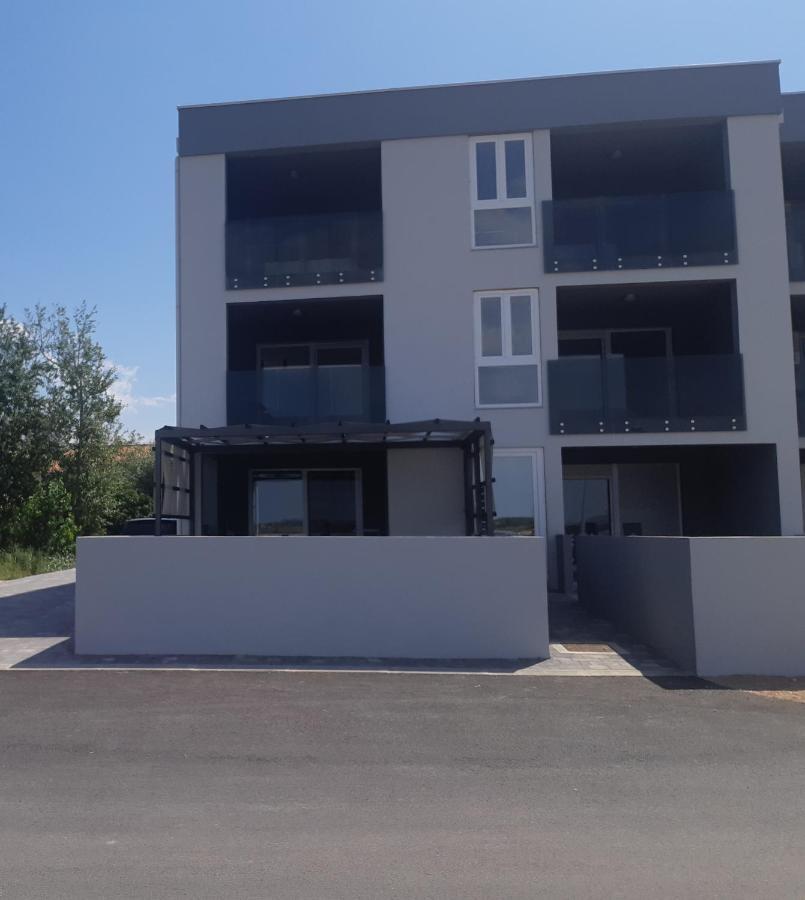 Apartmani Sunside Nin Exteriör bild