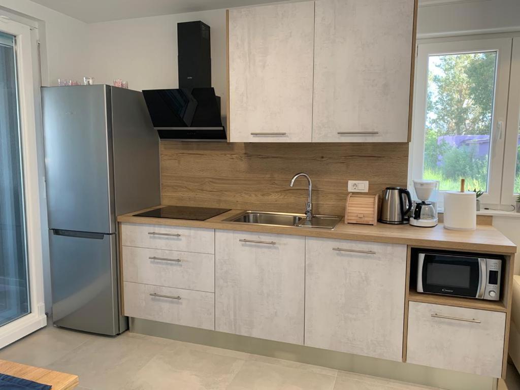 Apartmani Sunside Nin Exteriör bild